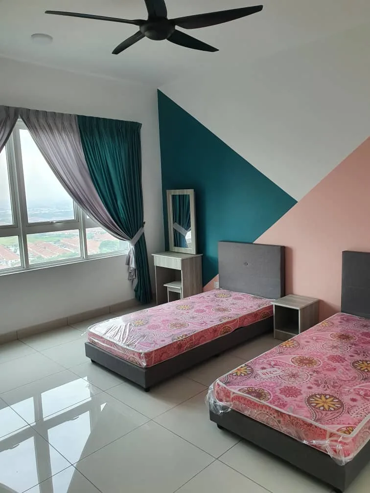 Middle Room for rent @ Impiria Residensi 3 WhatsApp Image 2023 03 04 at 3.03.42 PM 1 - RoomGrabs