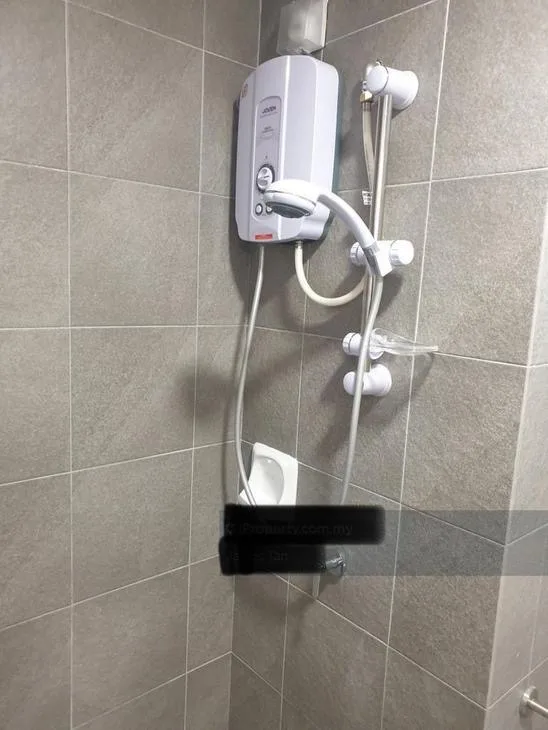w 12il20c2ac27 9f87 458a 9570 - RoomGrabs