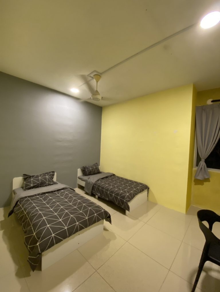 78250EBD 451D 4474 97D1 ED0405C5F385 | RoomGrabs