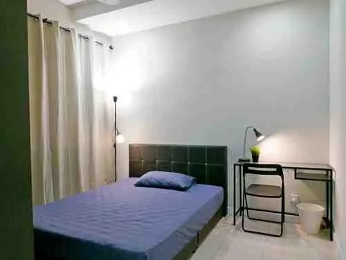 ANGKASA MIDDLE ROOM - RoomGrabs