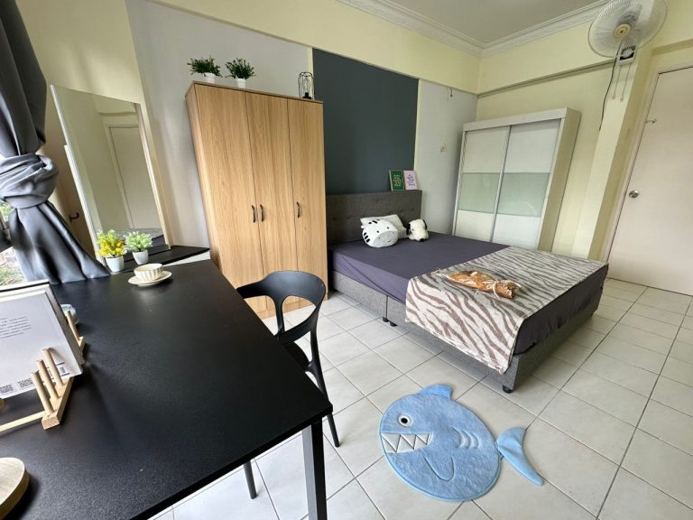 LARGE Master room nearby Sunway Velocity Mall 3 e5056cc9 a507 4d95 88f4 dd0b0c69d6e8 - RoomGrabs