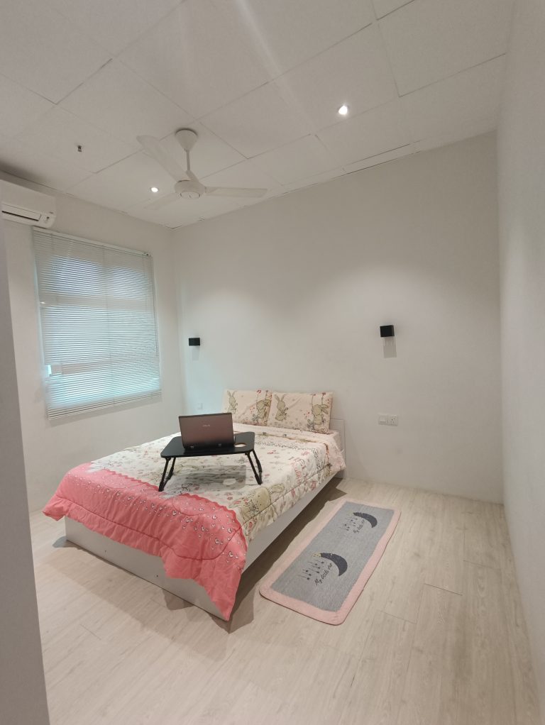 1690792119502 - RoomGrabs
