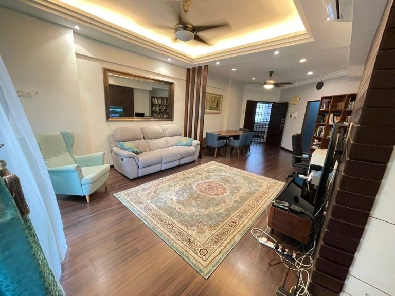6E09083F 457A 460A 924D 6ACD57300866 | RoomGrabs