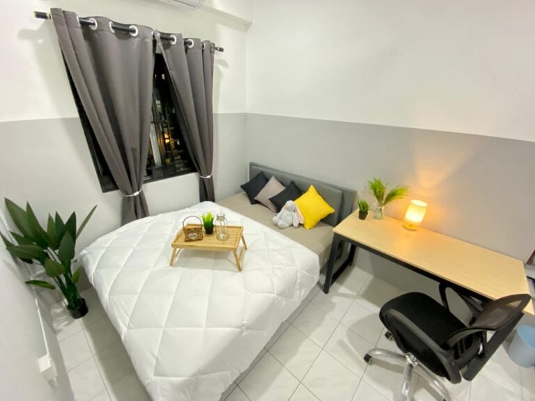 🏠PREMIUM QUEEN SUITE! 😱 WORK FROM HOME FRIENDLY! 3 1 1 - RoomGrabs