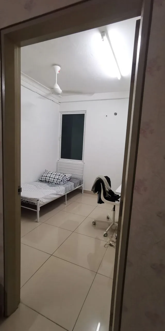 Pacific Place Single Room 3 WhatsApp 图像 2023 09 11 于 22.20.35 | RoomGrabs