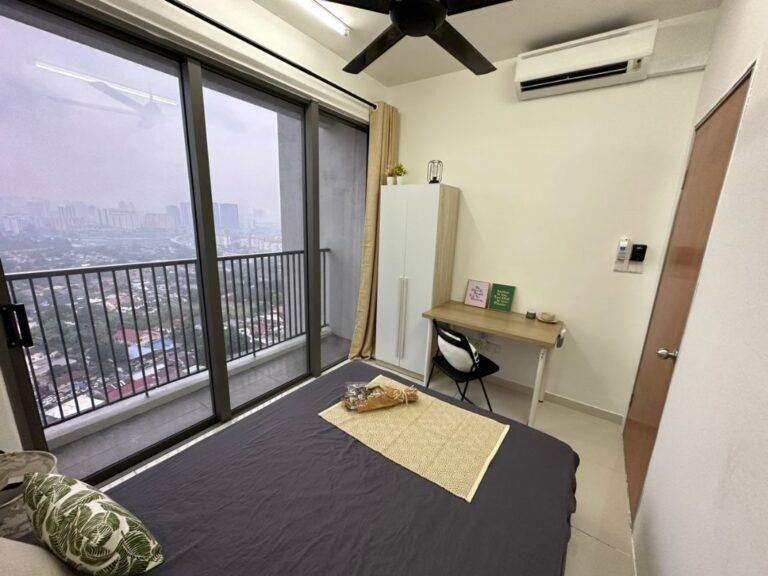 6e5e34ae 2729 4333 b6cf 1bd187bfa9b1 - RoomGrabs