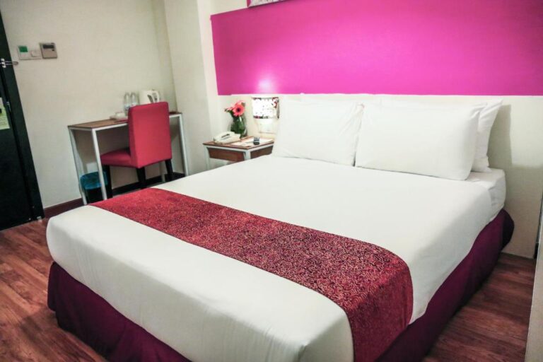 98510791 - RoomGrabs