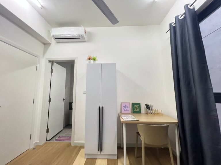 JM 3 - RoomGrabs