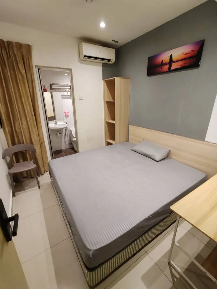WhatsApp Image 2023 09 12 at 11.41.31 AM1 - RoomGrabs