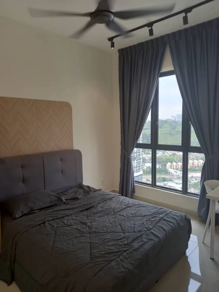 2b2ca1cc 3a32 4a35 b75b 3d568be9558b | RoomGrabs