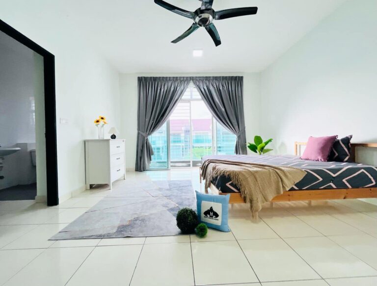 429654767 414032371198158 3608943980515141958 n | RoomGrabs