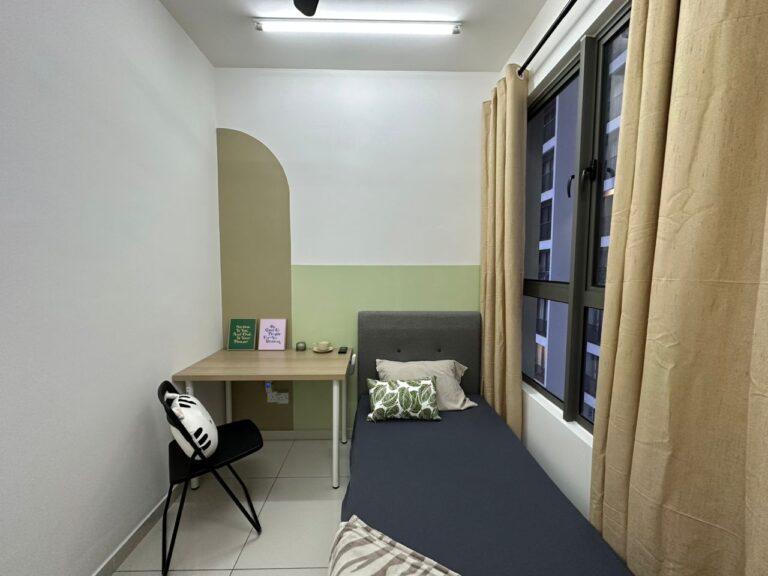 SS 1 - RoomGrabs