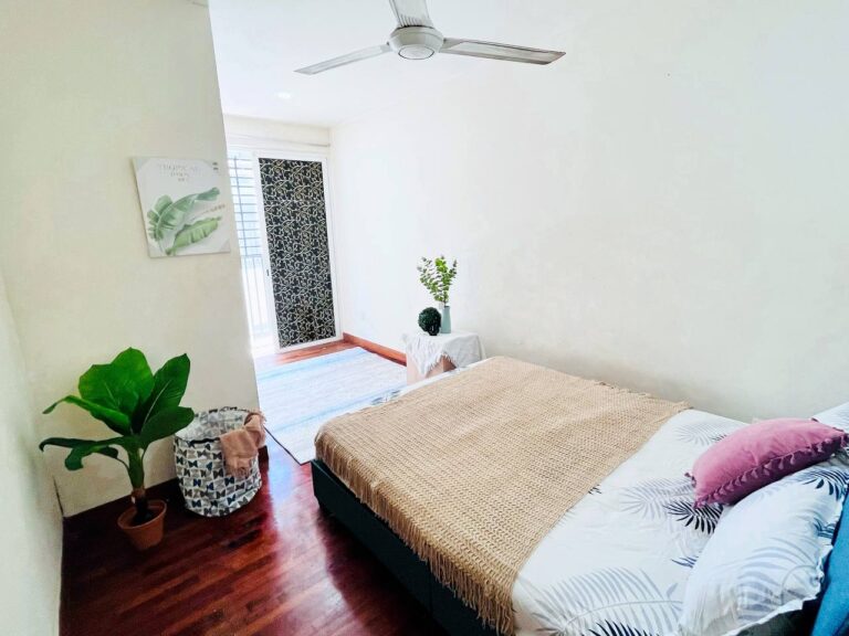 9bac6bb7 4c4b 4ccf a1cb 6f6b3e1ca06f | RoomGrabs
