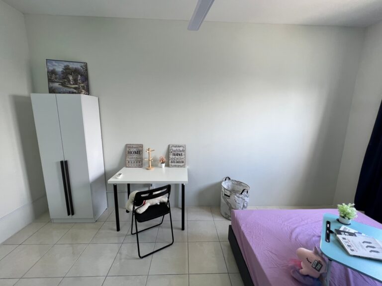 Medium Room For2RentNear To Lrt Muhibbah And Awan Besar 3 WhatsApp Image 2024 02 19 at 10.28.15 - RoomGrabs