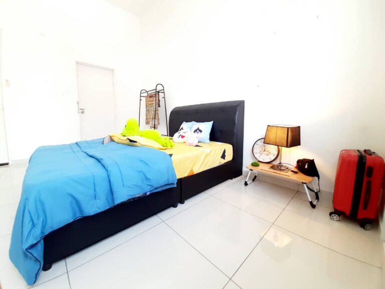 nadayu92 kajang room rent 3 f80cabc0 2efb 4469 82ae 0476e0b311b0 - RoomGrabs