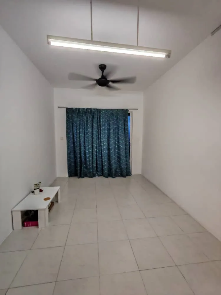 f2ab5d9c 190a 42a0 ac72 4c440b39122e - RoomGrabs