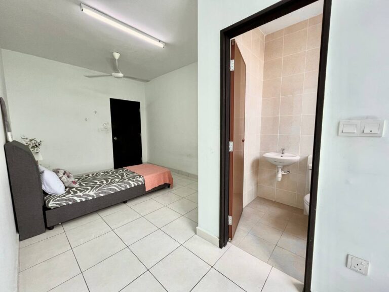 6132057437545544175 | RoomGrabs