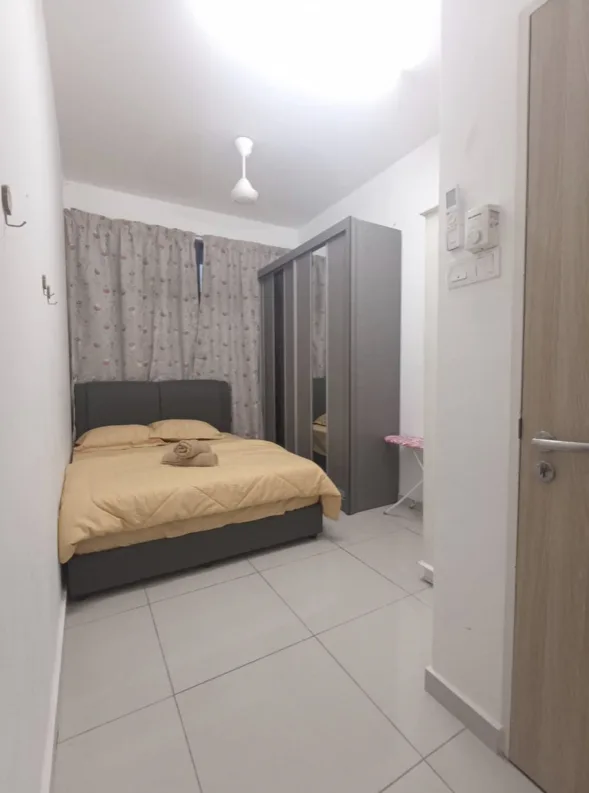C3F2336E 3D97 4646 864E E5348A8E8C29 - RoomGrabs