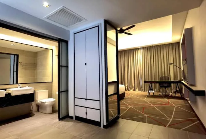c80bd152 3fad 4598 957e f4d72e00b911 - RoomGrabs