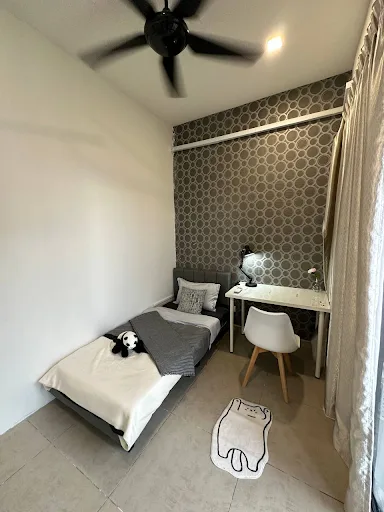 A 27 02 Middle Balcony RM800 Room 4 p2 | RoomGrabs