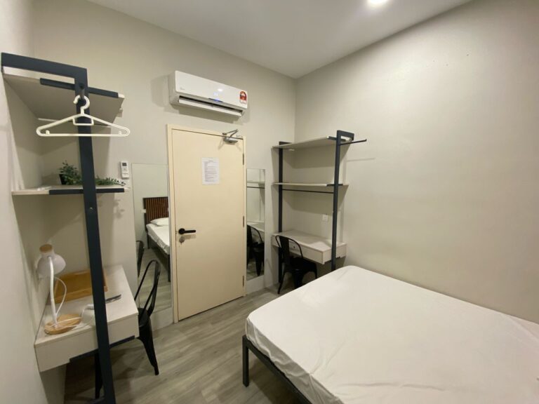 WhatsApp Image 2025 03 13 at 10.16.42 AM | RoomGrabs