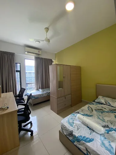 A 03 13 Middle Room RM800 each Strictly rent as Middle Room only - RoomGrabs