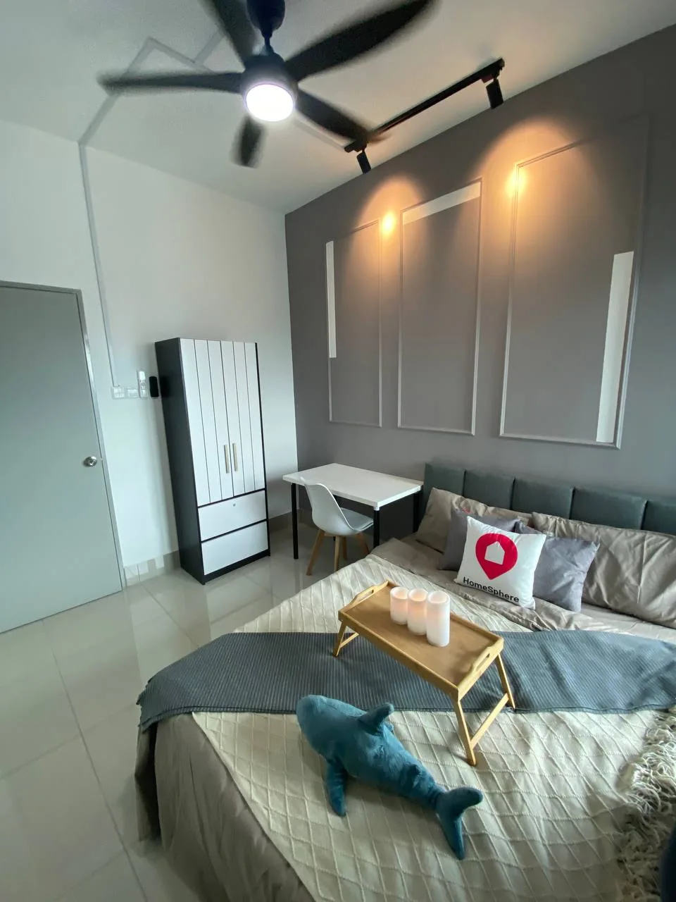 Master Room + Bathroom, Razak City | RoomGrabs