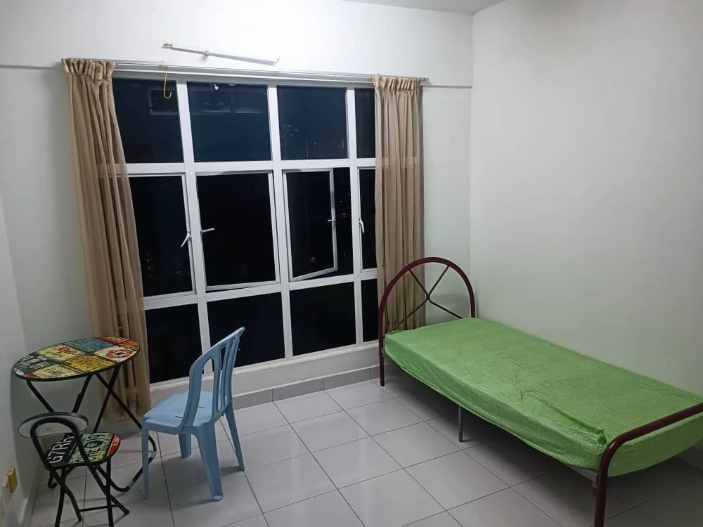 WhatsApp Image 2022 10 03 at 5.20.57 PM - RoomGrabs