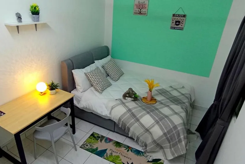 1 - RoomGrabs