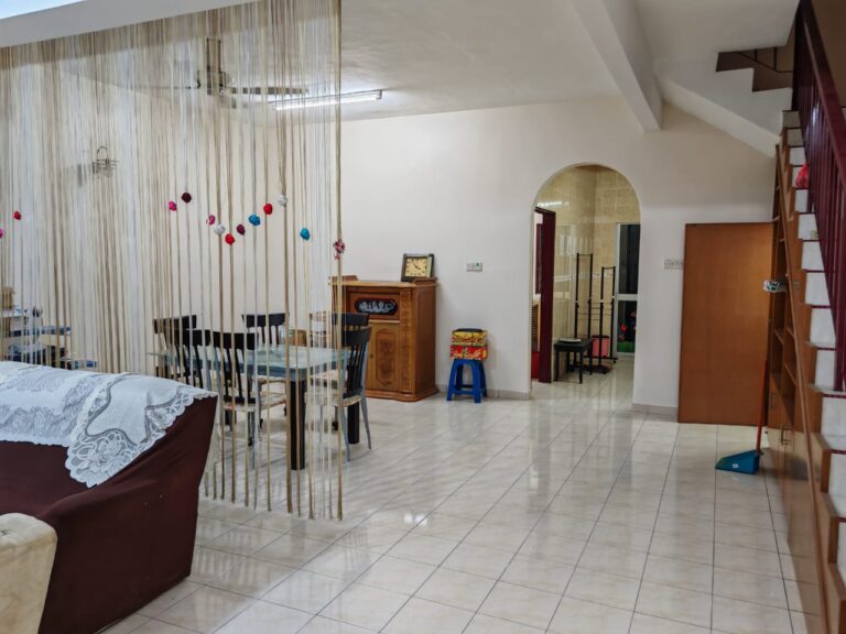 39de4874 ce56 4b1b a48b 7b3c121bb719 - RoomGrabs