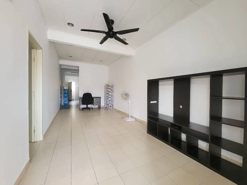 c4cdc4af 13a4 4ceb 9d80 7bc7a369fede | RoomGrabs