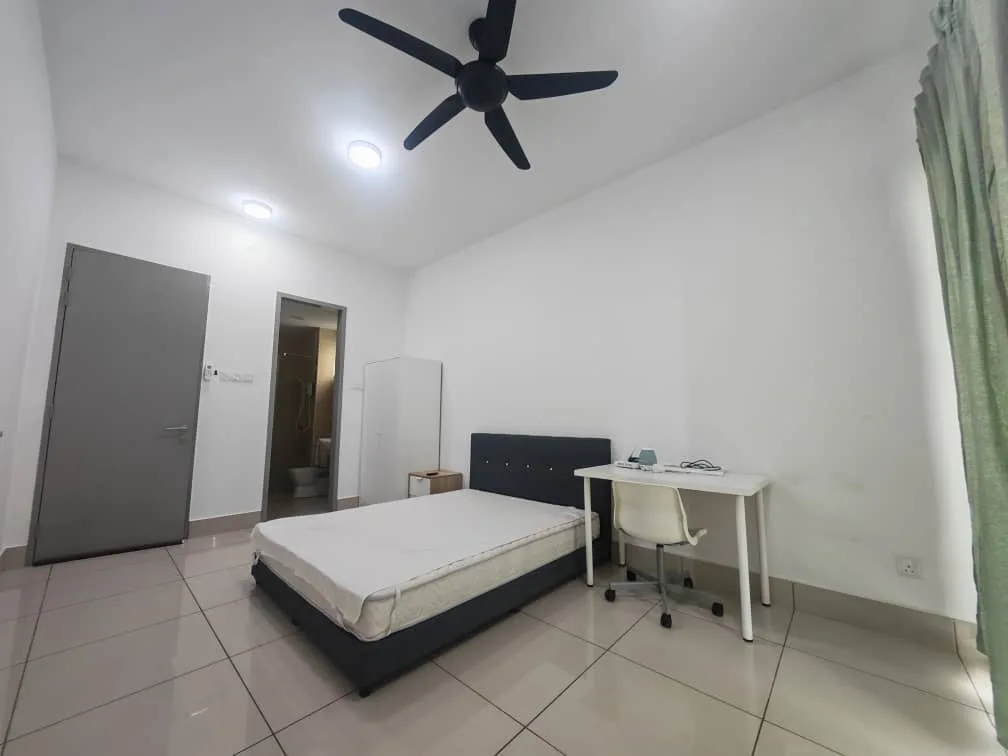 room 2 - RoomGrabs