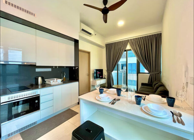 A Single room for rent Perdana condo 3 IMG 8630 - RoomGrabs