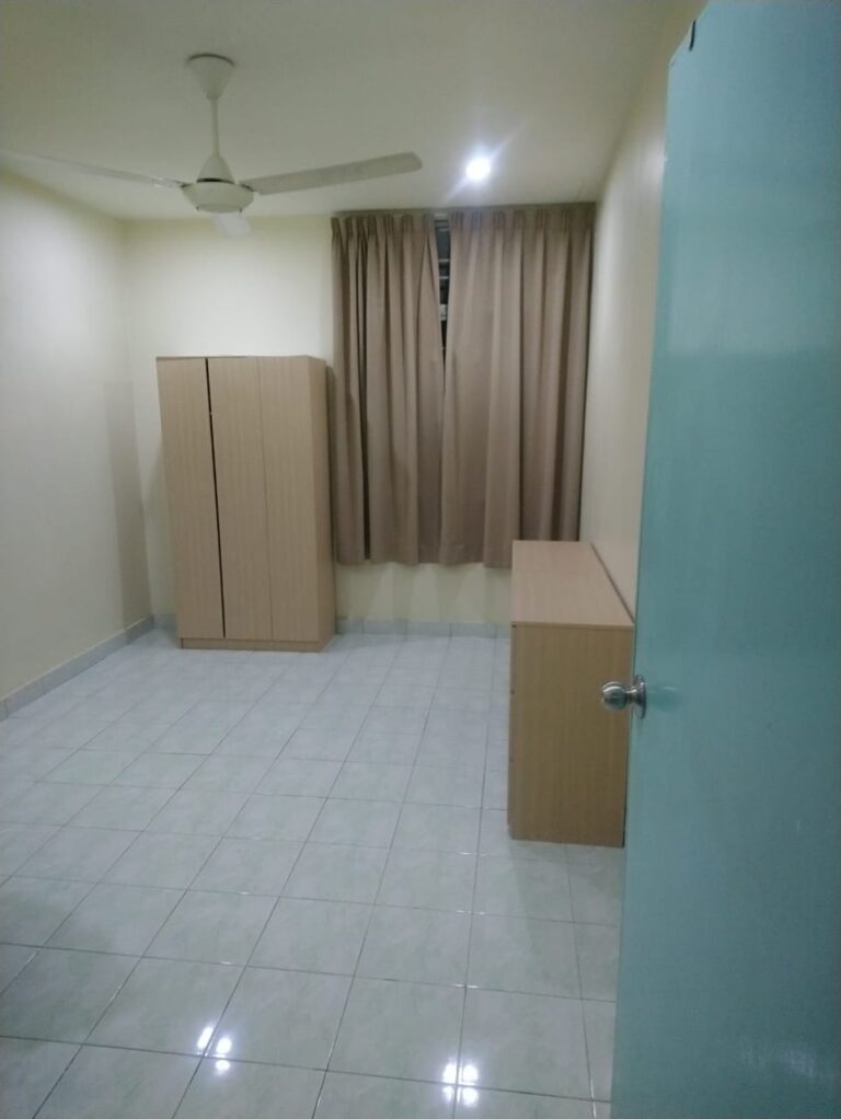 medium room - RoomGrabs