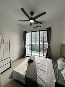 u7200 642ad970 c1a9 4688 b721 eec2889a7c3e - RoomGrabs