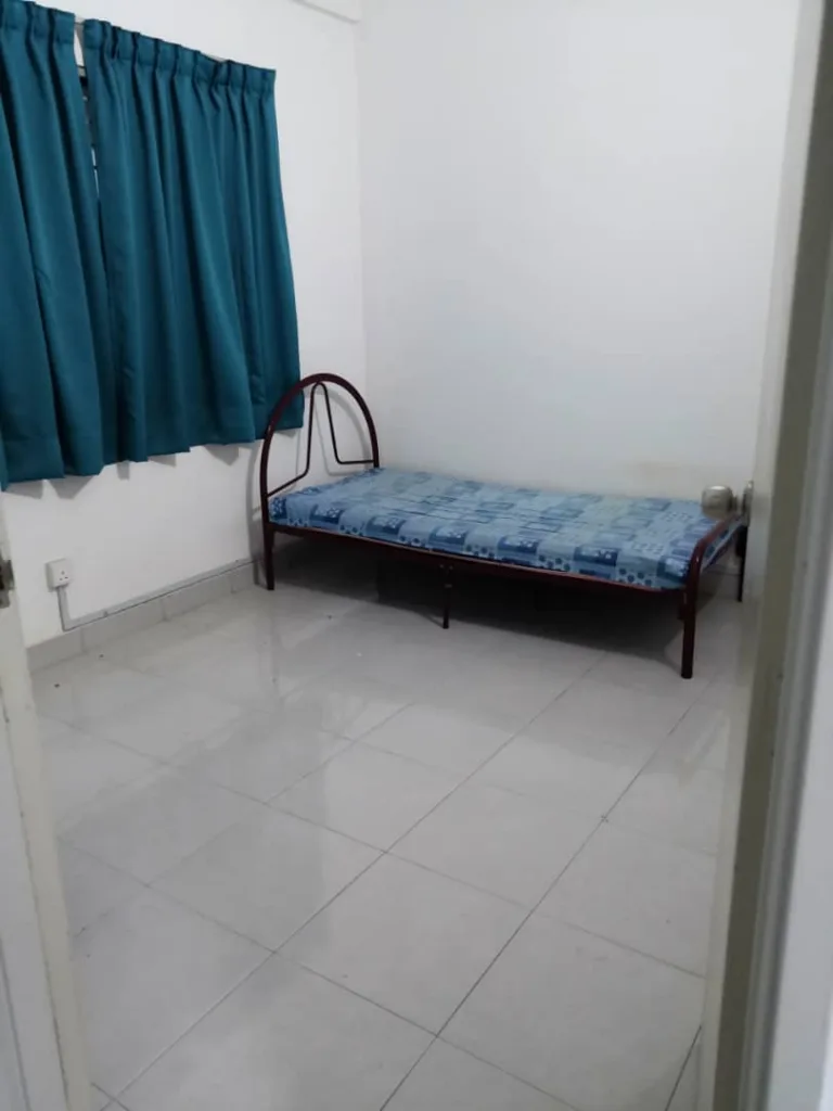 Medium Room at Kota Kemuning 3 u7292 Room - RoomGrabs
