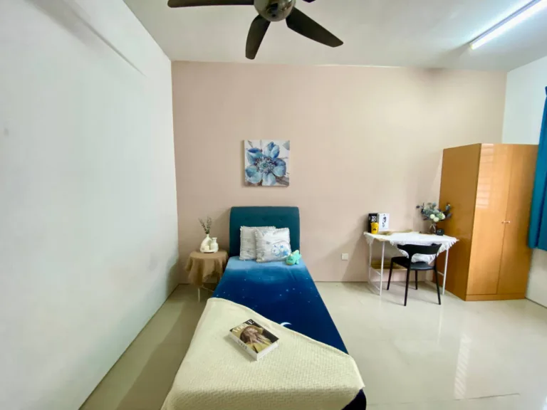 u7293 blk 2.2me 3 | RoomGrabs