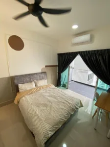 Razak City Middle Room for Rent🔥