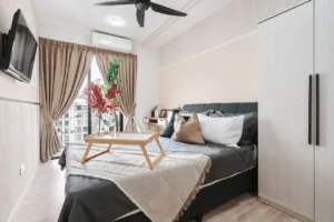 EMPORIS PERSIARAN SURIAN