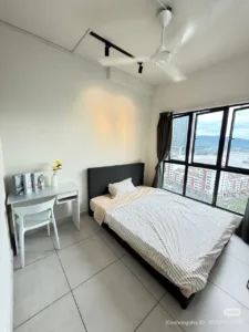 Middle room Majestic Maxim MRT WALKING DISTANCE