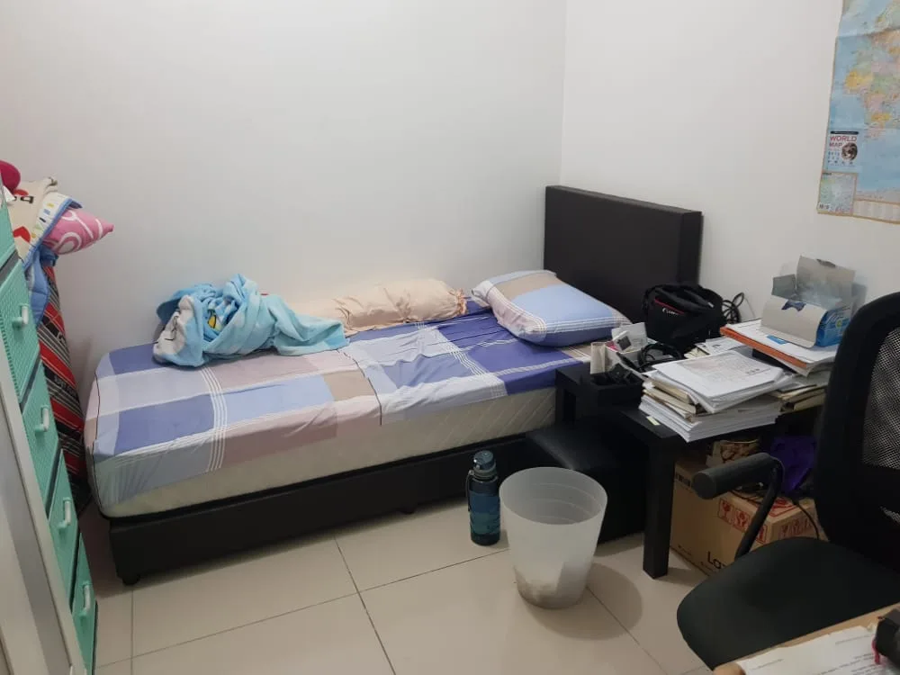 u7387 small room | RoomGrabs