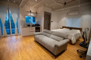 Crown Regency Serviced Suites 1 Bed 1 Bath Apartment/condo