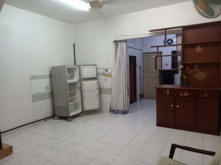 83571c22 8447 4fd5 b693 79d5da40ac47 | RoomGrabs