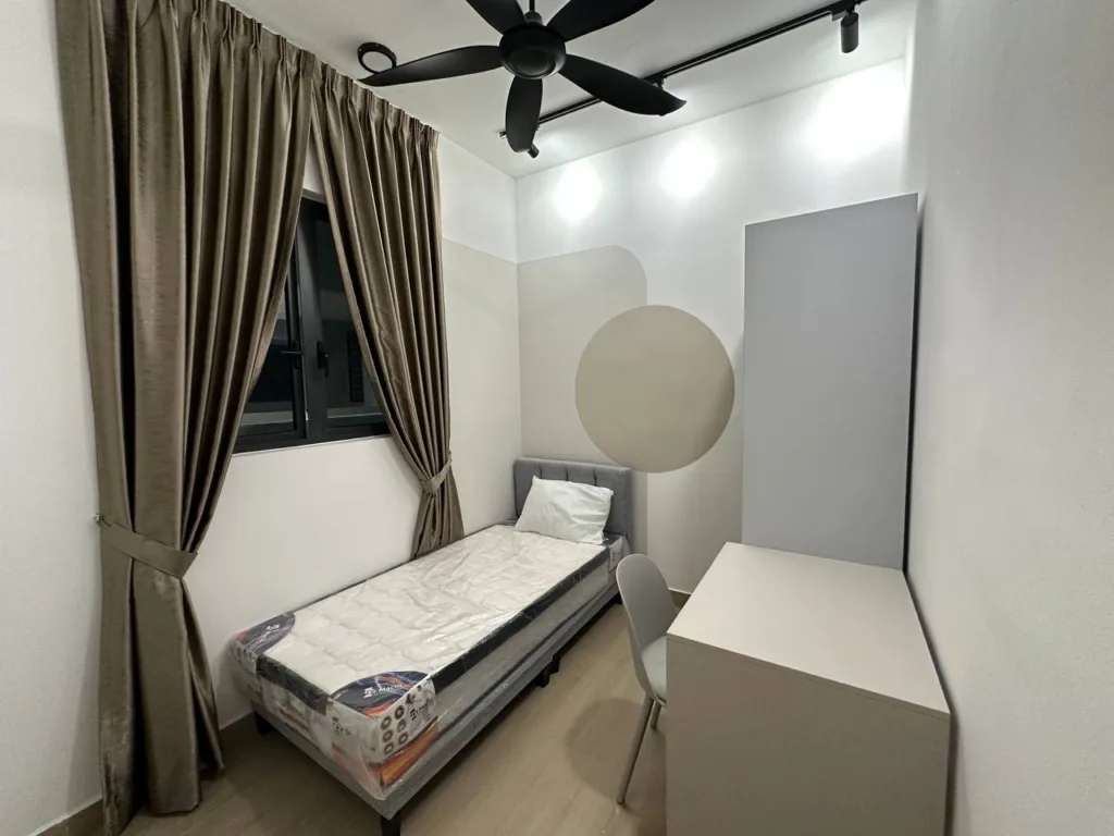 IMG 20251104 225254 676 | RoomGrabs