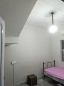 Small room for single women