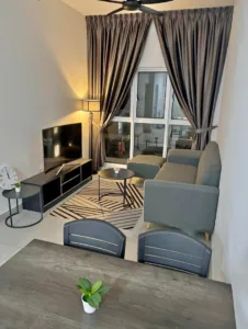 Fully Furnished studio at Mewah View Luxurious Apartments