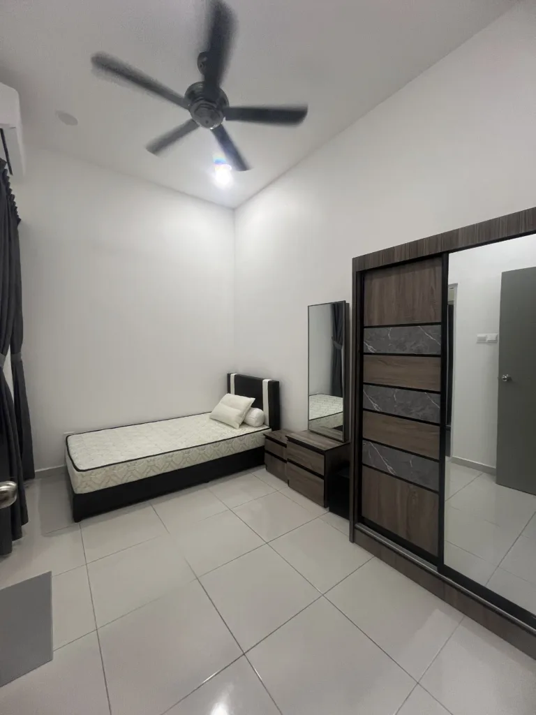 Single Room for Rent Nearby Malacca General Hospital 3 IMG 9663 | RoomGrabs