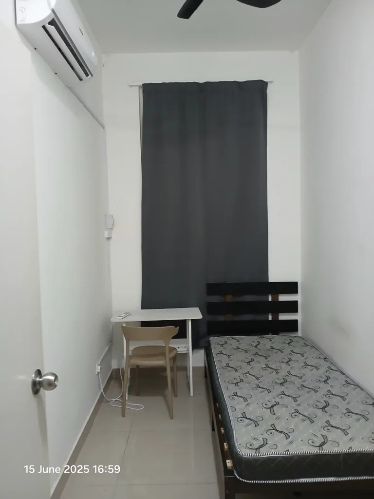 u7065 20250615 165941 3 | RoomGrabs