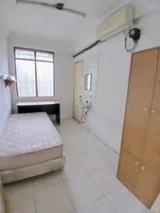 Junior Master near Taylor Lakeside University