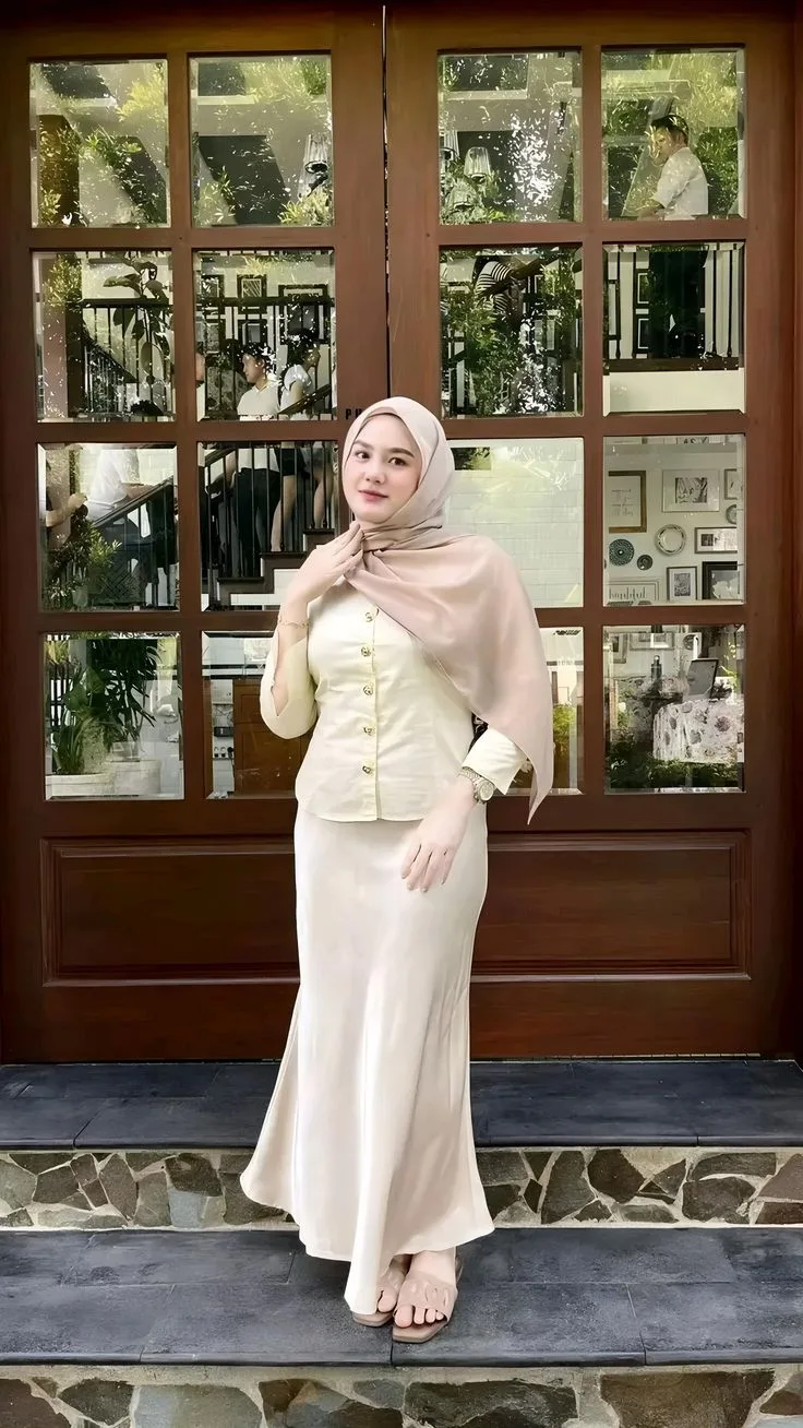 61b7f389b9f652489296bcece221e5fd | RoomGrabs